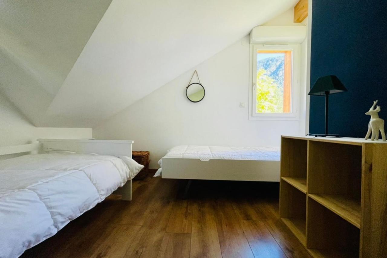Large Chalet With Terrace And View In Briancon Apartment ภายนอก รูปภาพ
