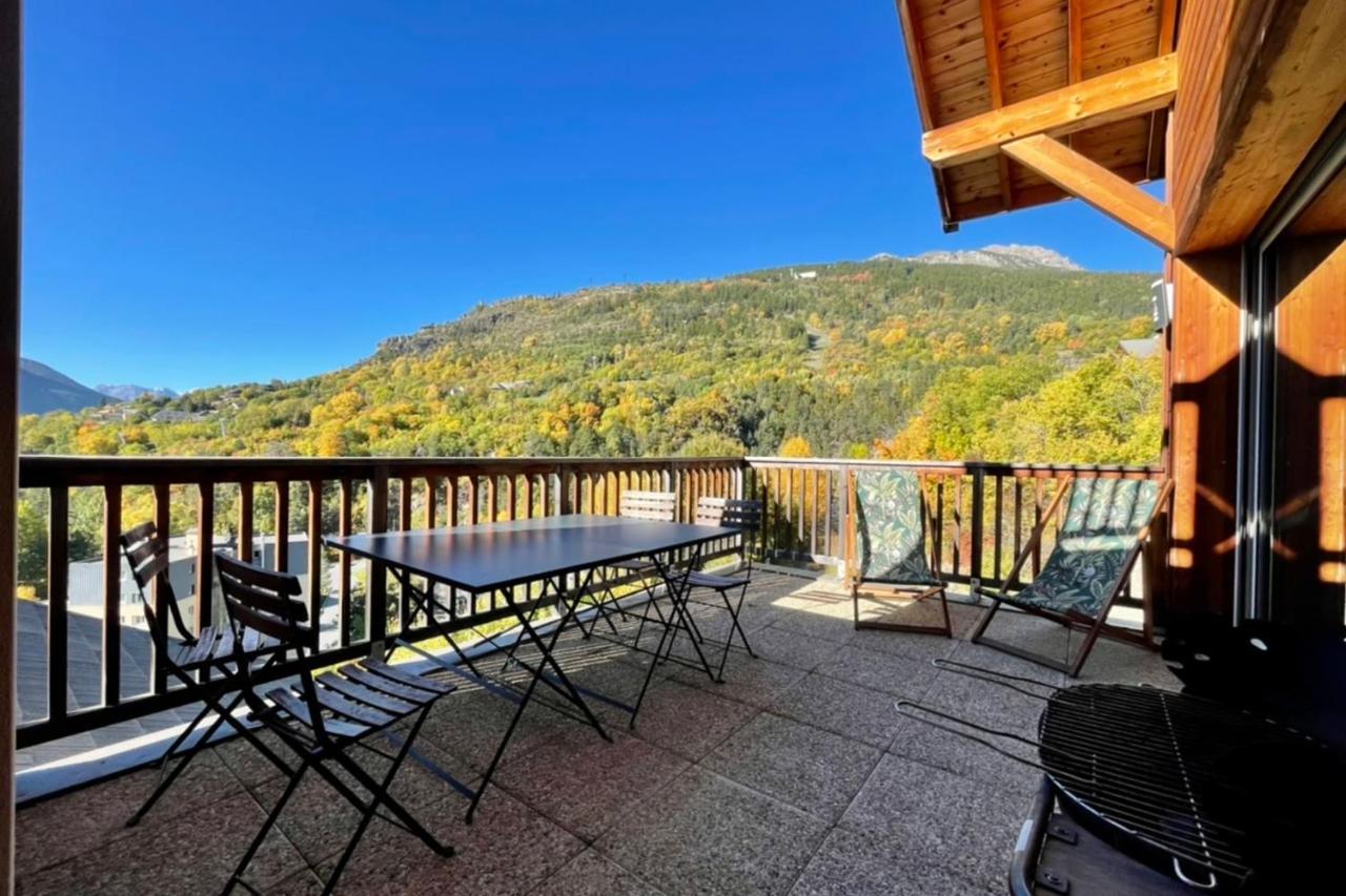 Large Chalet With Terrace And View In Briancon Apartment ภายนอก รูปภาพ
